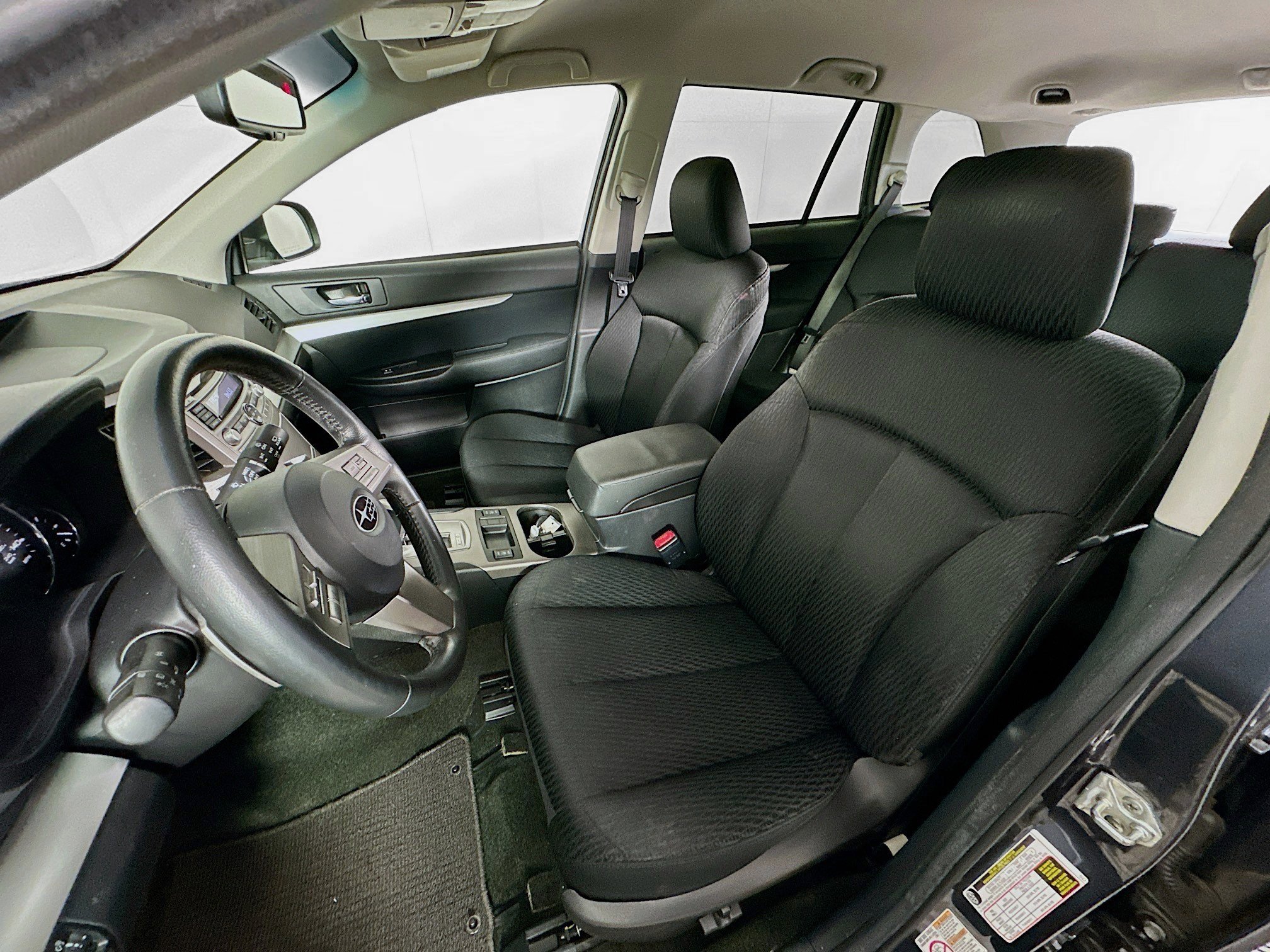 Used 2011 Subaru Outback 2.5i Premium w/ All-Weather Pkg image 13