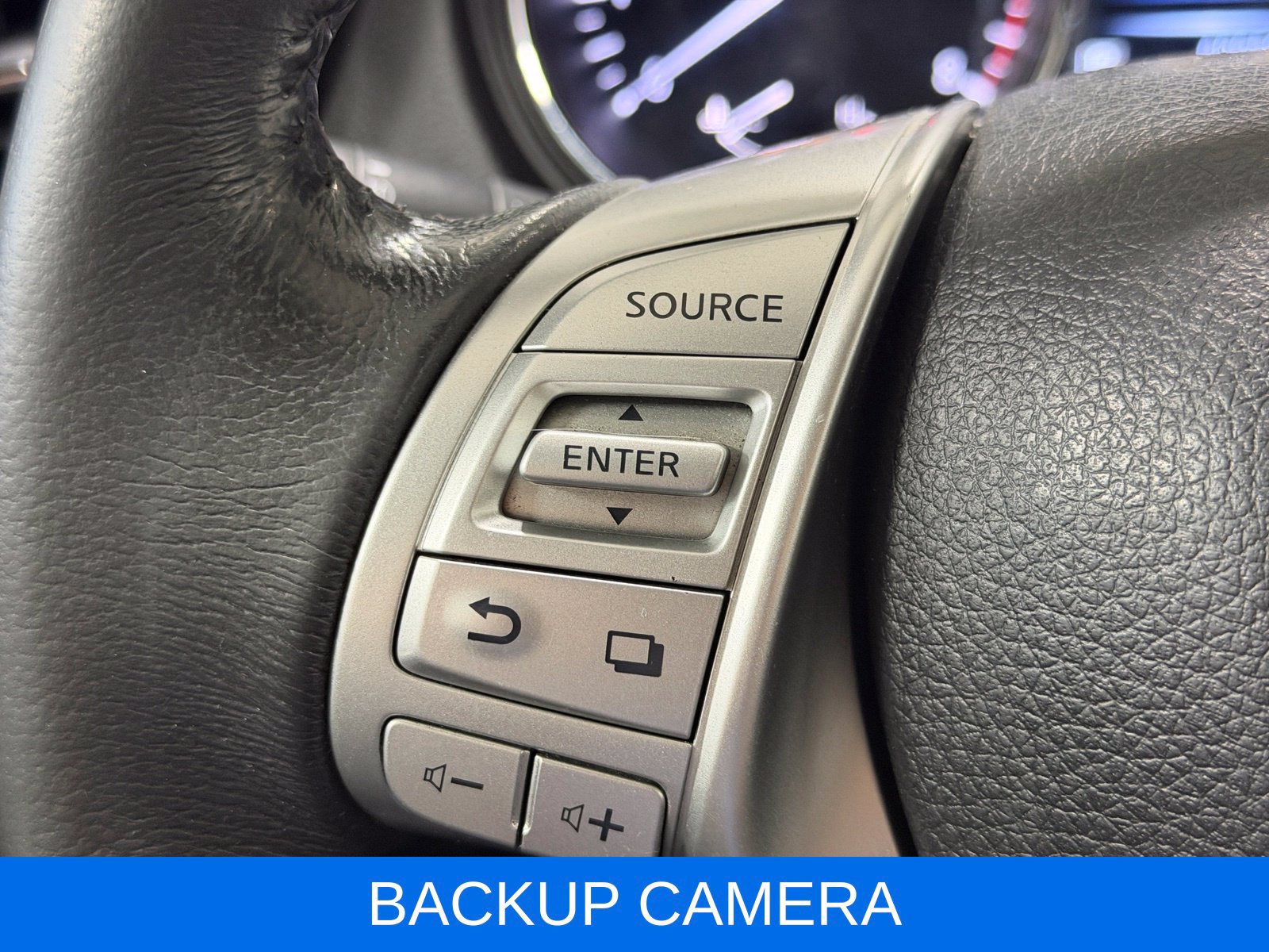 Used 2015 Nissan Rogue SL w/ SL Premium Package AWD/4WD image 21
