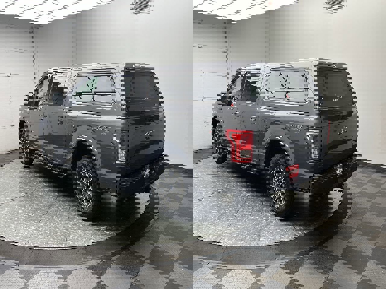 Used 2015 Ford F150 XLT w/ Equipment Group 302A Luxury image 2