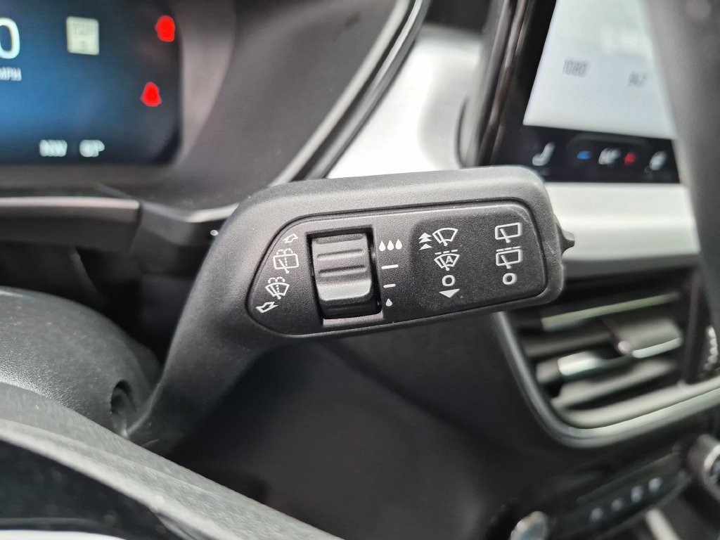 Certified 2023 Ford Escape SE w/ PHEV Premium Package FWD image 27