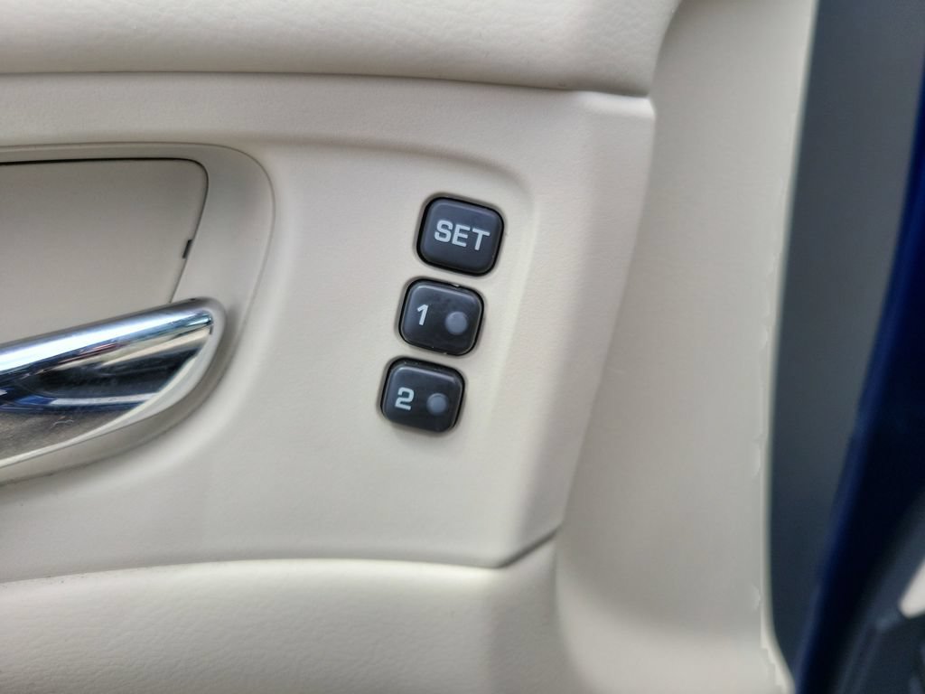 Certified 2022 Nissan Murano SL w/ SL Moonroof Package FWD image 16