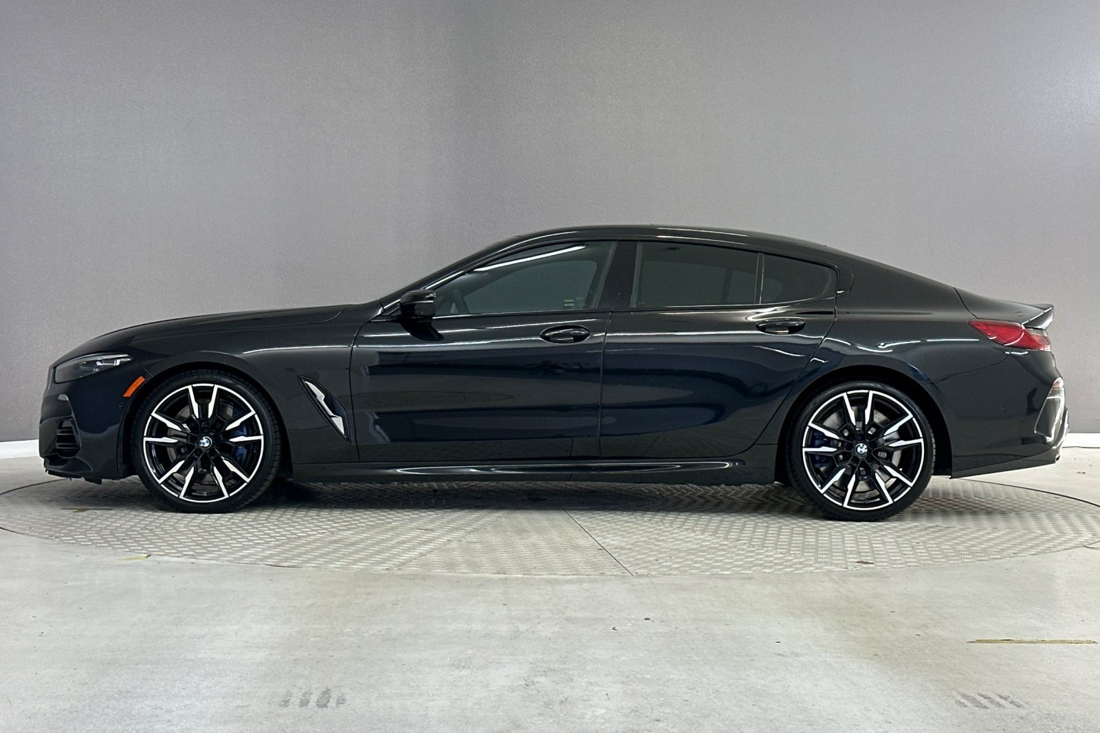 Certified 2023 BMW M850i xDrive AWD/4WD image 2