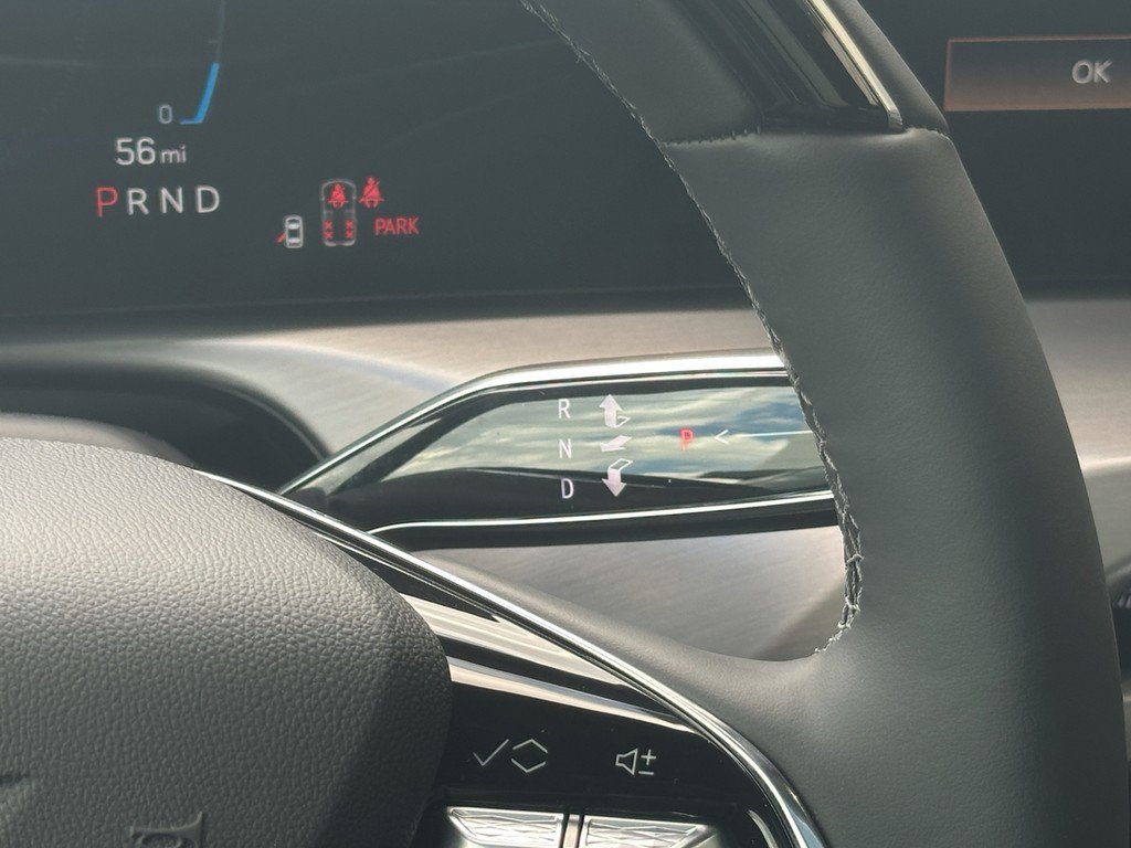 New 2026 Cadillac Vistiq Sport image 13