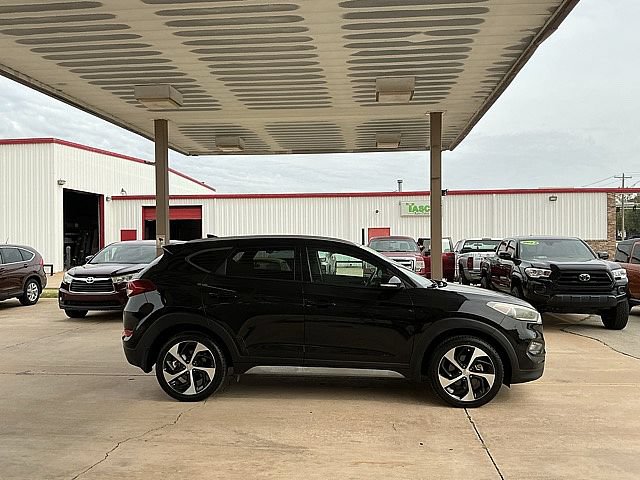 Used 2018 Hyundai Tucson Sport AWD/4WD image 4