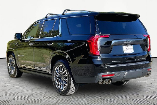 Used 2024 GMC Yukon Denali Ultimate AWD/4WD image 4