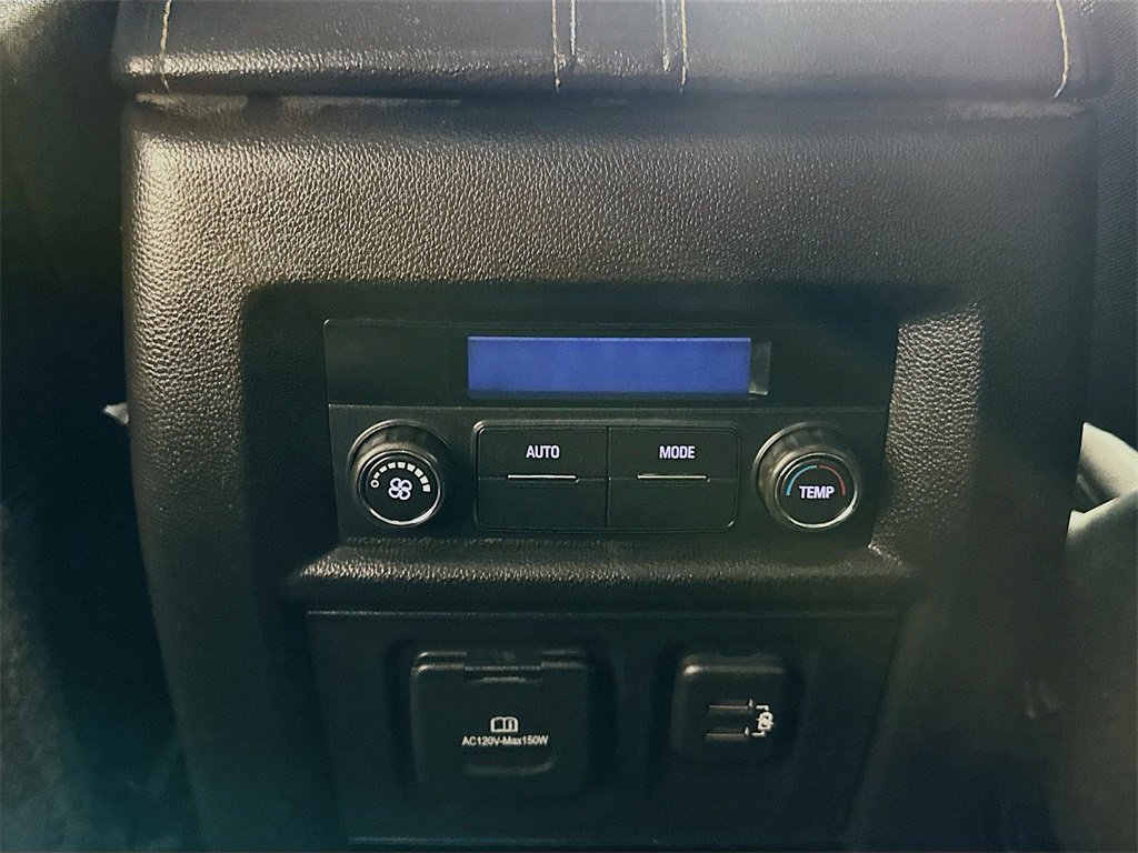 Used 2021 Chevrolet Traverse RS image 26