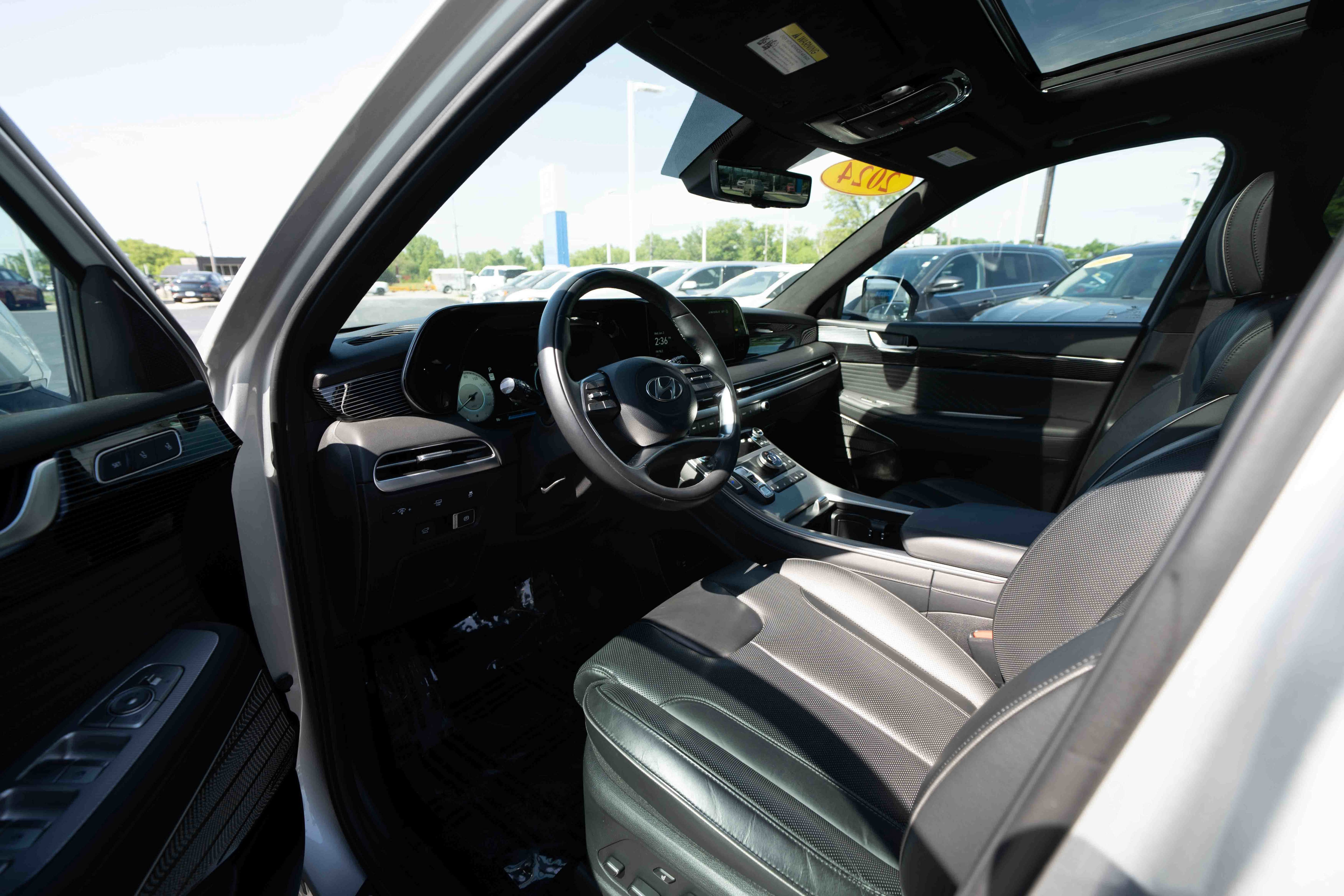Used 2024 Hyundai Palisade Calligraphy AWD/4WD image 8