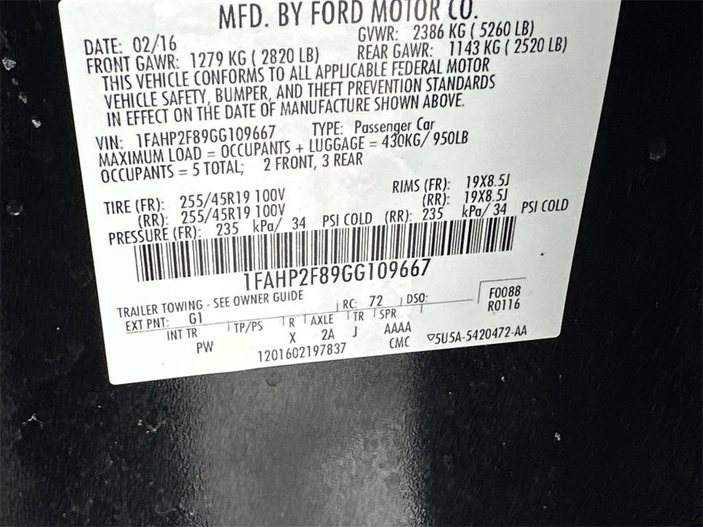 Used 2016 Ford Taurus Limited image 18