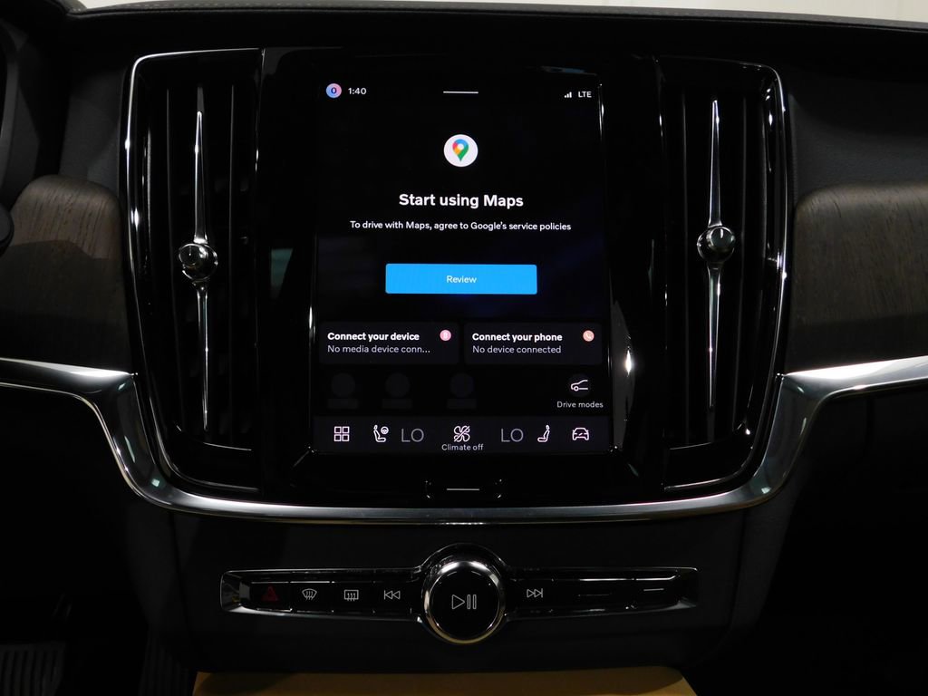 Used 2026 Volvo V90 B6 Cross Country Ultra image 47