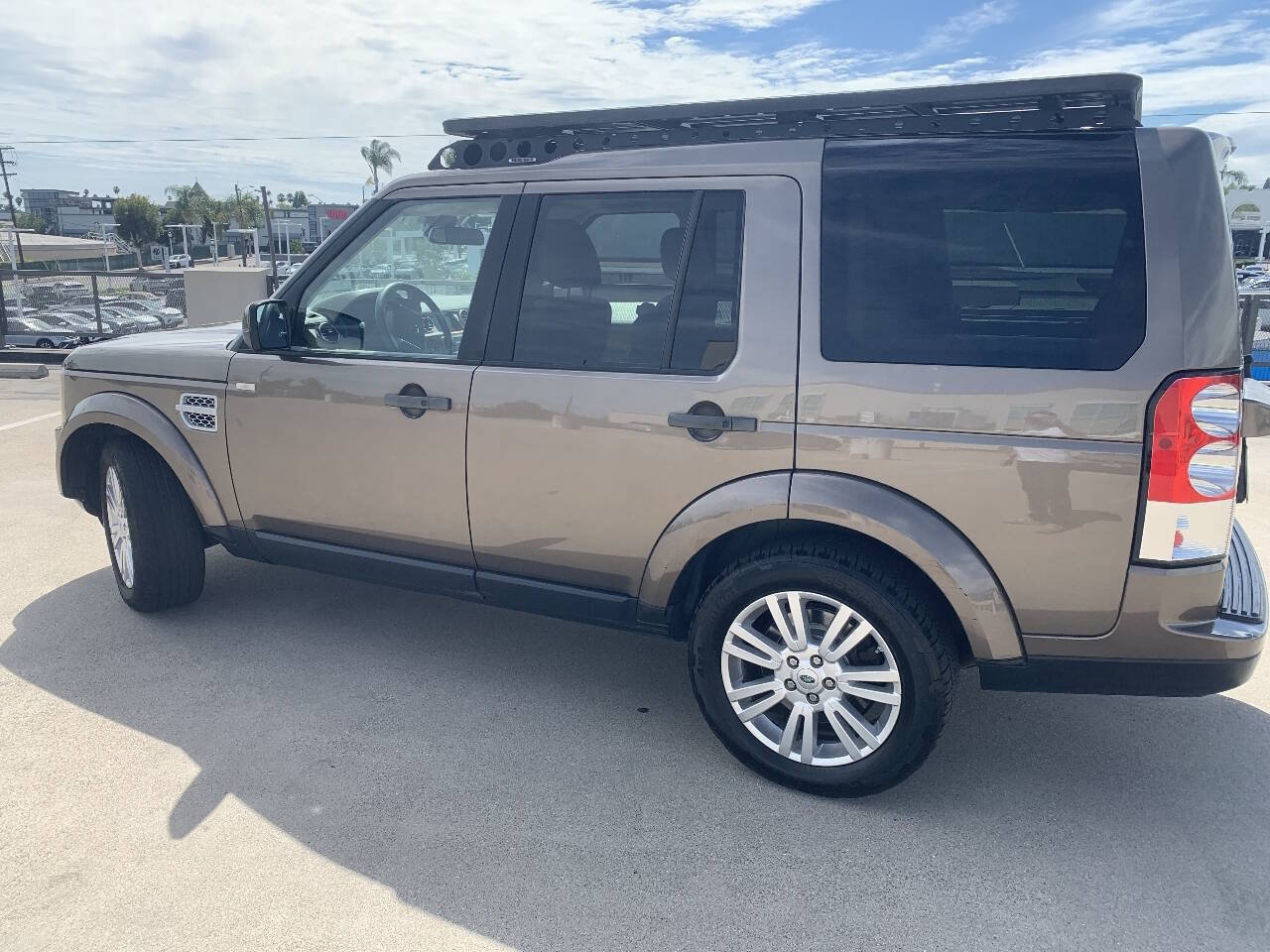 Used 2012 Land Rover LR4 HSE AWD/4WD image 9