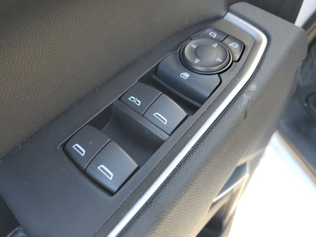Used 2025 Chevrolet Silverado 1500 LT image 20