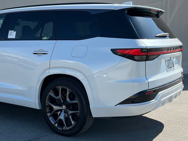 New 2026 Lexus TX 500h AWD image 8