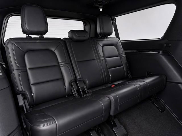 Used 2022 Lincoln Navigator L Reserve AWD/4WD image 23