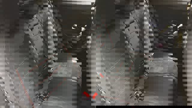 Used 2023 Mercedes-Benz CLA 250 4MATIC image 29