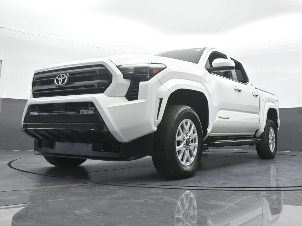 Used 2024 Toyota Tacoma SR5 RWD image 60