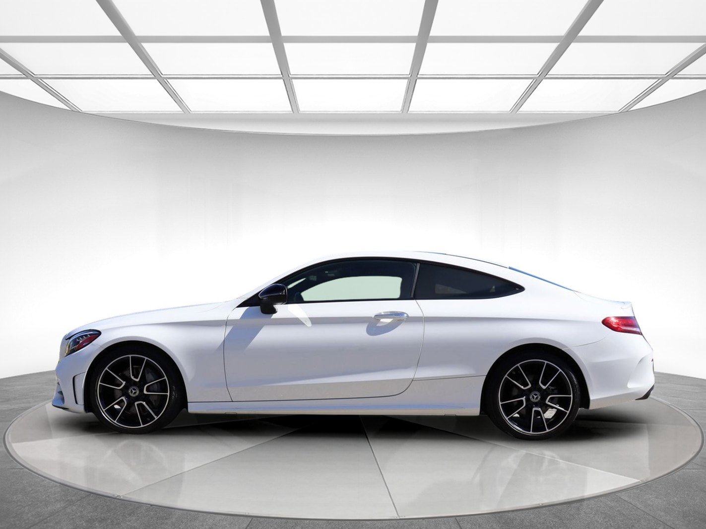 Used 2019 Mercedes-Benz C 300 Coupe w/ AMG Line image 5