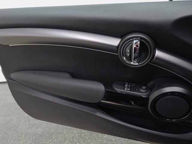 Used 2022 MINI Cooper S image 24