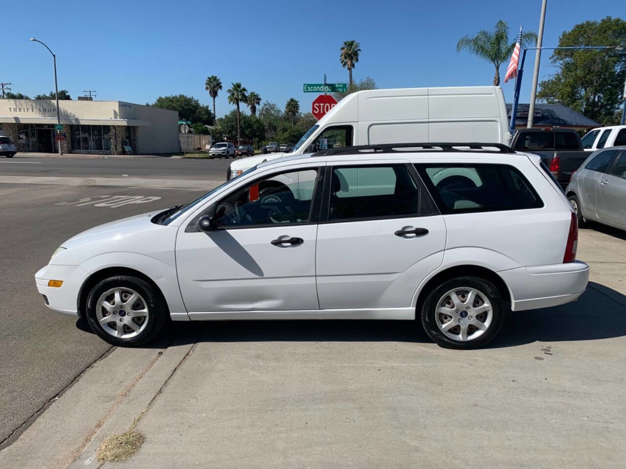 Used 2005 Ford Focus SE FWD image 5