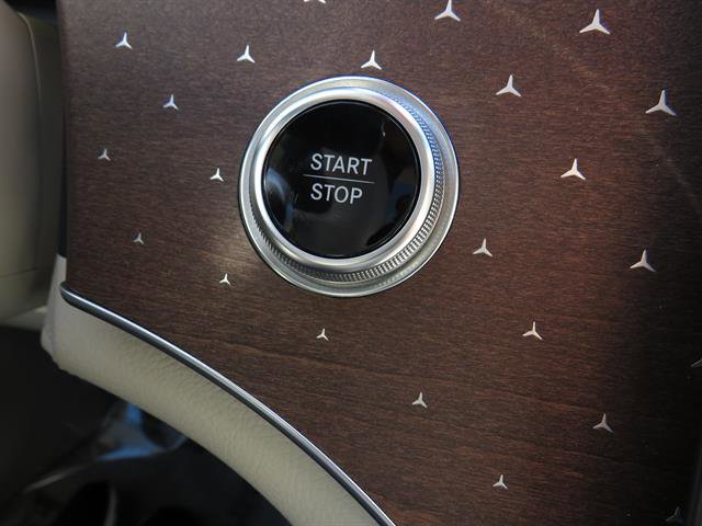 Certified 2023 Mercedes-Benz EQS 450+ 4MATIC SUV image 10