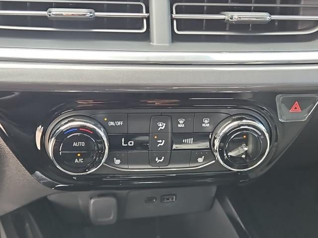 New 2026 Chevrolet Trax ACTIV FWD image 17