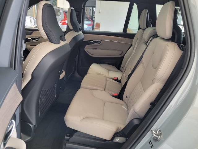 New 2026 Volvo XC90 B6 Plus w/ Protection Package Premier AWD/4WD image 10