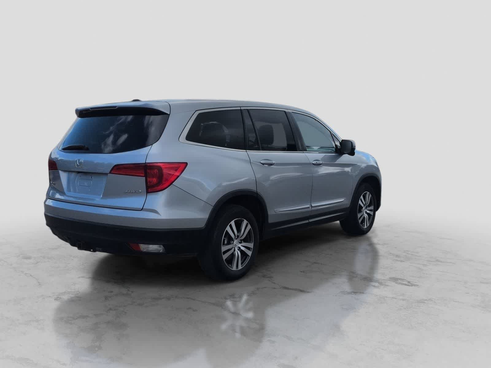 Used 2017 Honda Pilot EX-L image 8