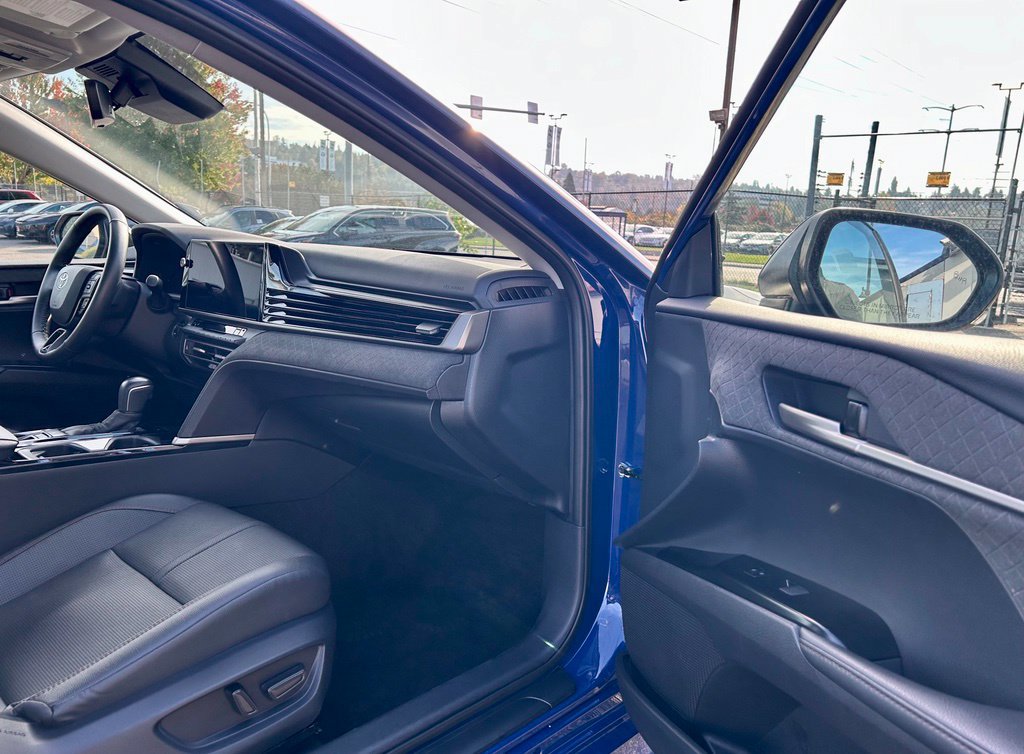 Certified 2025 Toyota Camry XLE FWD image 15