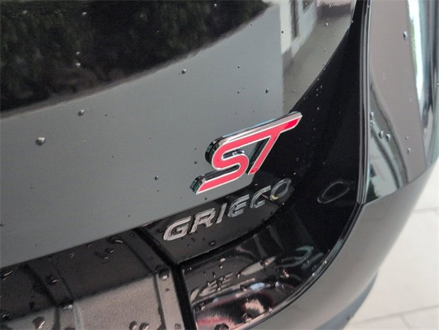 Used 2025 Ford Explorer ST image 11