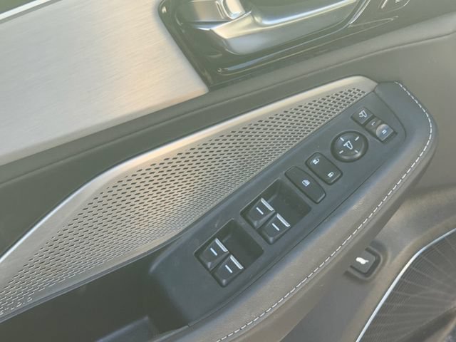 Used 2024 Acura MDX w/ Technology Package FWD image 13