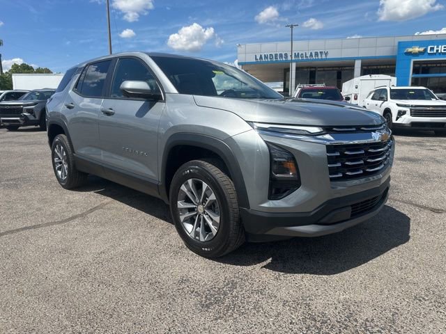 New 2026 Chevrolet Equinox LT FWD image 1