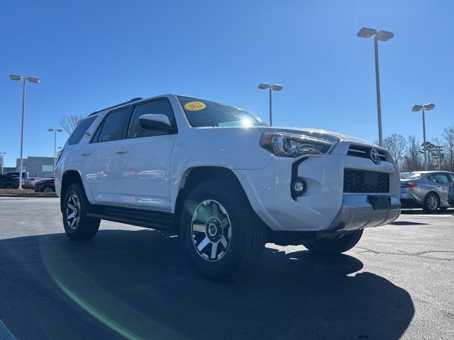 Used 2022 Toyota 4Runner TRD Off-Road image 3