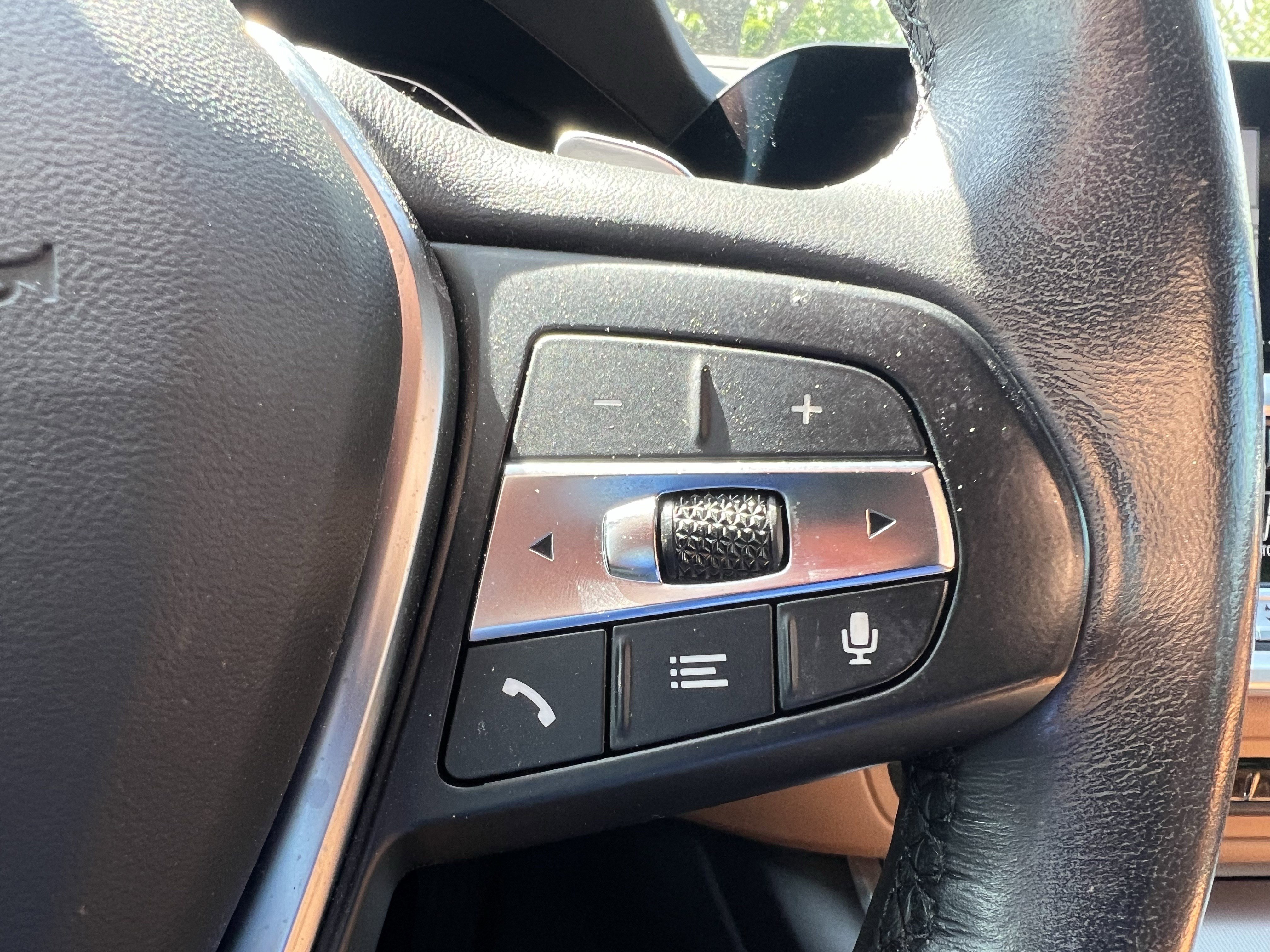 Used 2023 BMW 430i Convertible w/ Premium Package RWD image 21