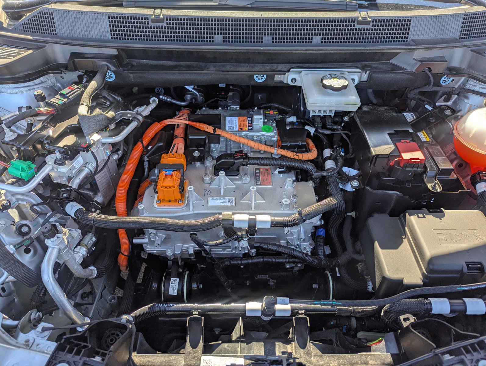 Used 2025 Chevrolet Equinox EV LT w/ Convenience Package image 34