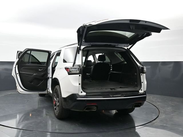 Used 2019 Chevrolet Traverse Premier w/ Redline Edition AWD/4WD image 44