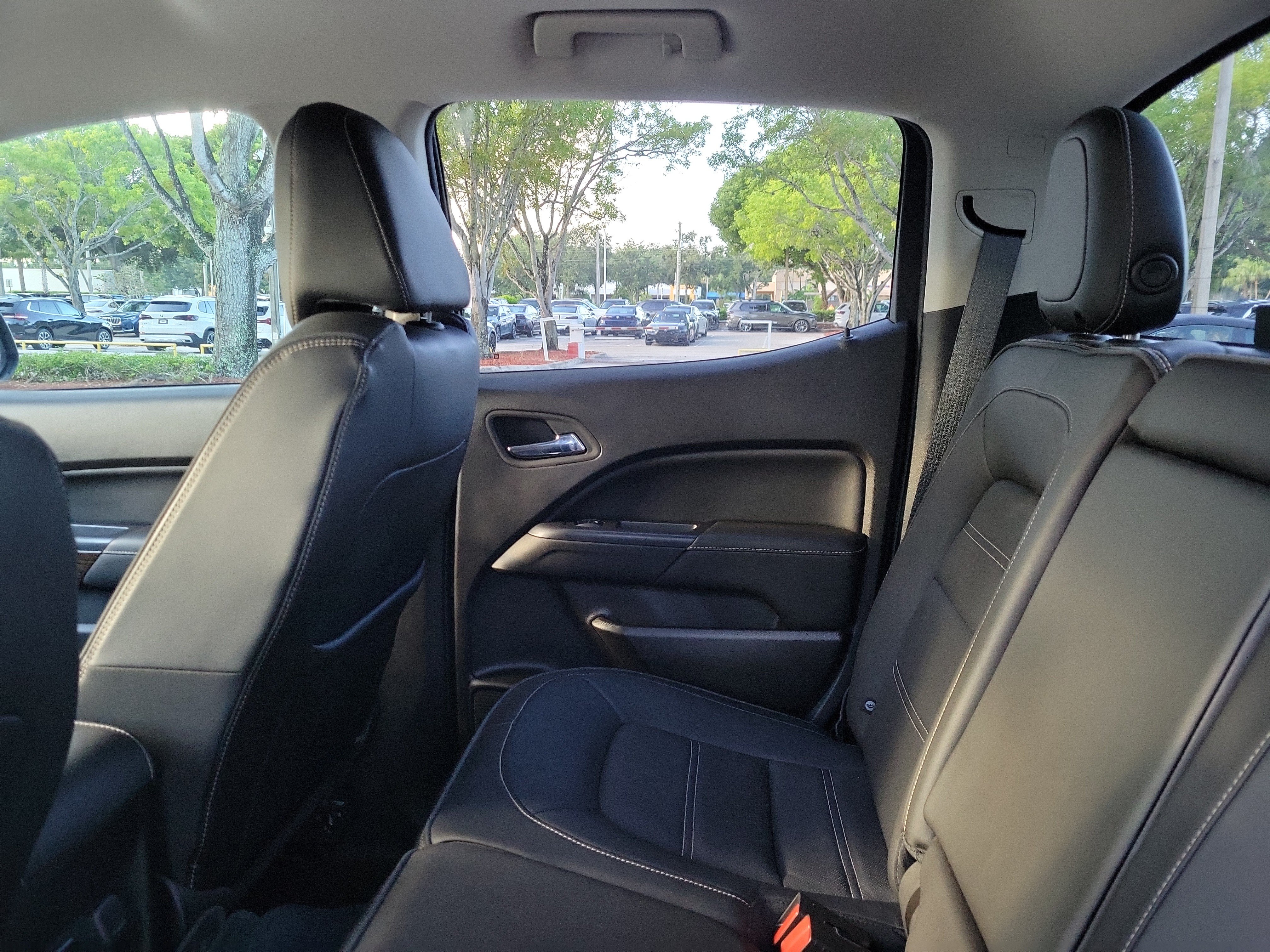 Used 2017 GMC Canyon Denali RWD image 10