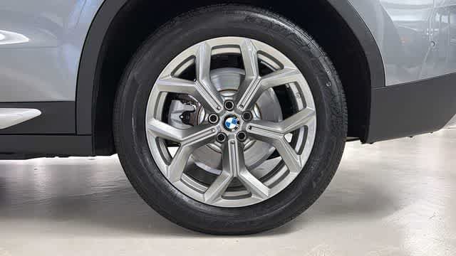 Used 2023 BMW X3 xDrive30i w/ Premium Package AWD/4WD image 12