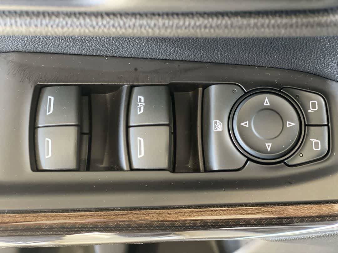 Used 2019 Chevrolet Silverado 1500 RST w/ All-Star Edition AWD/4WD image 16
