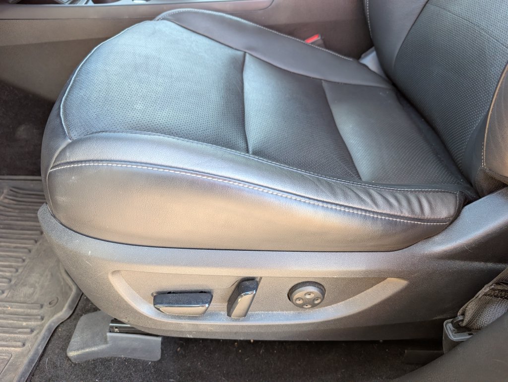 Used 2023 INFINITI QX50 Luxe AWD/4WD image 20