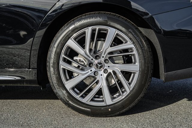 New 2026 Mercedes-Benz E 350 4MATIC Sedan image 18