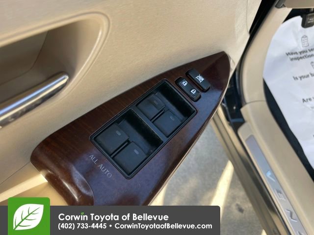 Used 2011 Toyota Venza w/ Premium Pkg #2 image 11