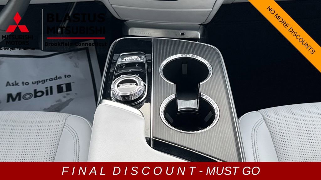 Used 2024 Cadillac Lyriq Sport image 19