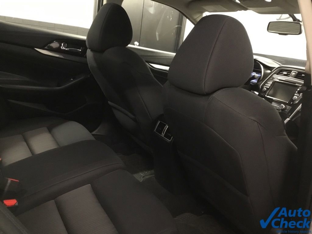 Used 2019 Nissan Maxima 3.5 S w/ Floor Mat Group FWD image 30