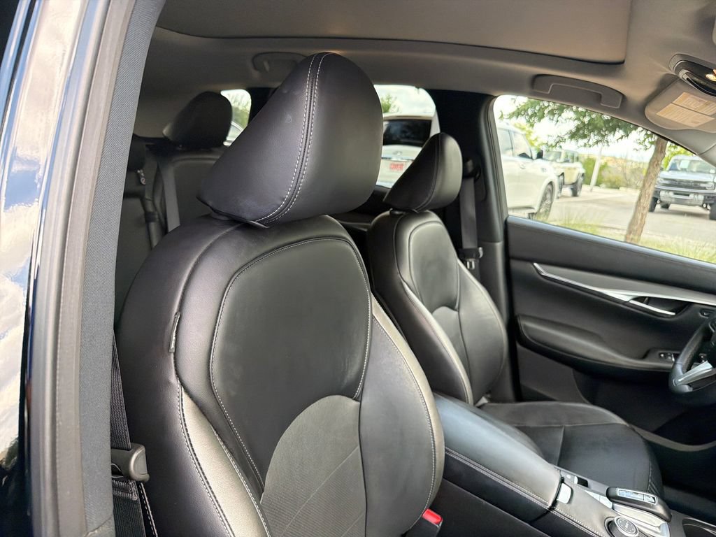 Used 2024 INFINITI QX50 Luxe AWD/4WD image 39
