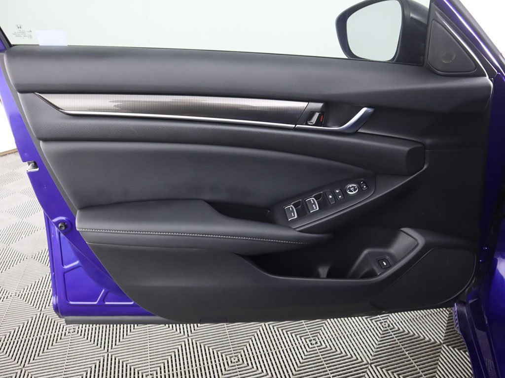 Used 2022 Honda Accord Sport image 19