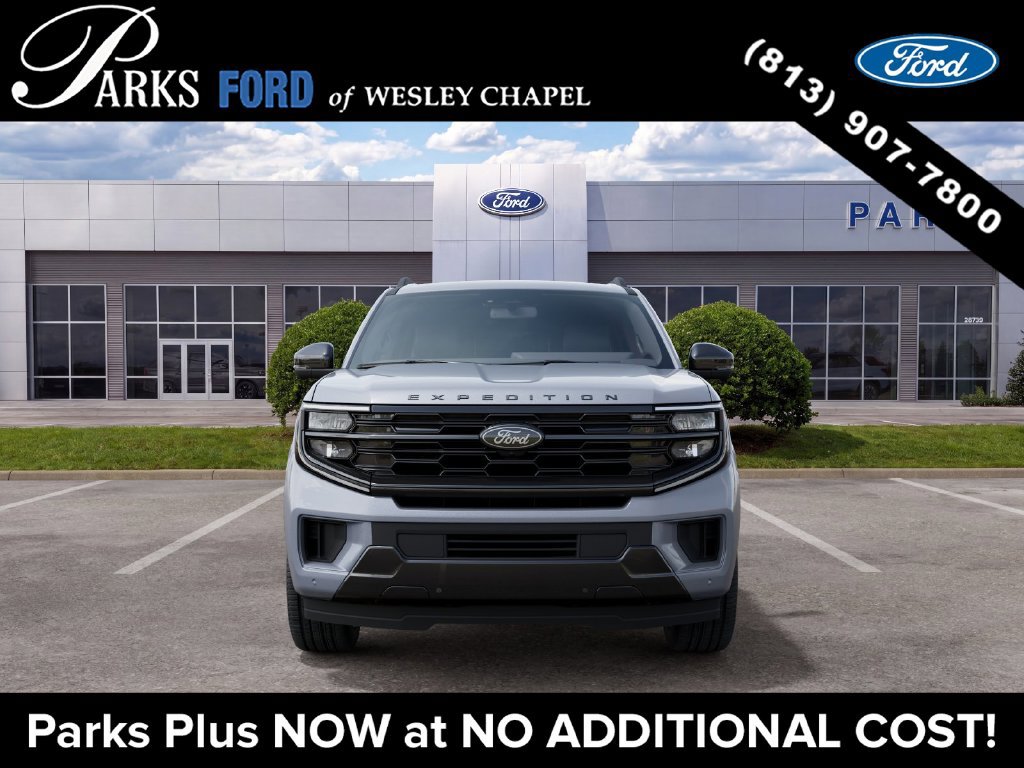 New 2027 Ford Expedition Platinum w/ Stealth Appearance Package AWD/4WD image 3