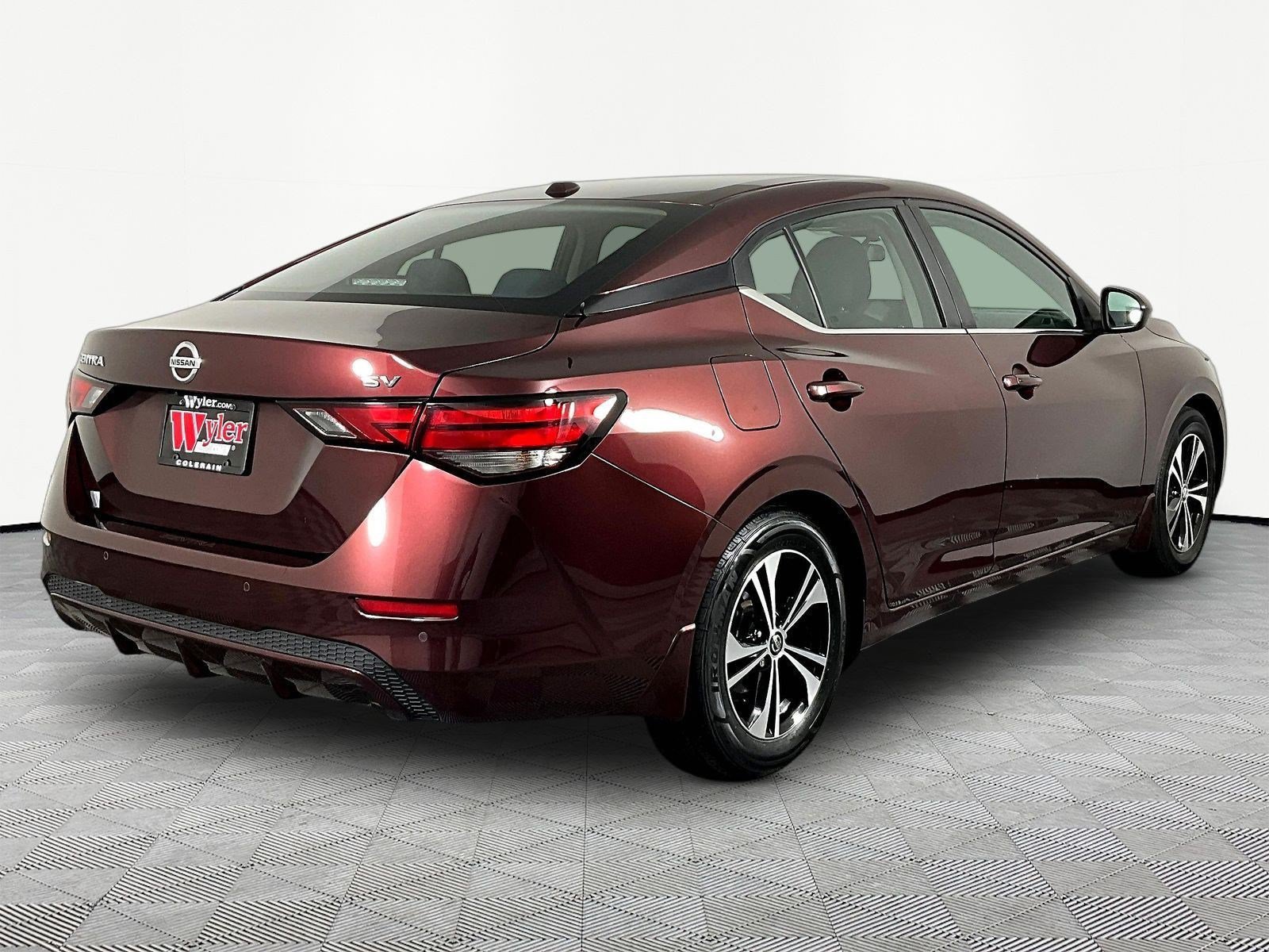 Certified 2021 Nissan Sentra SV w/ Trunk Package FWD image 6
