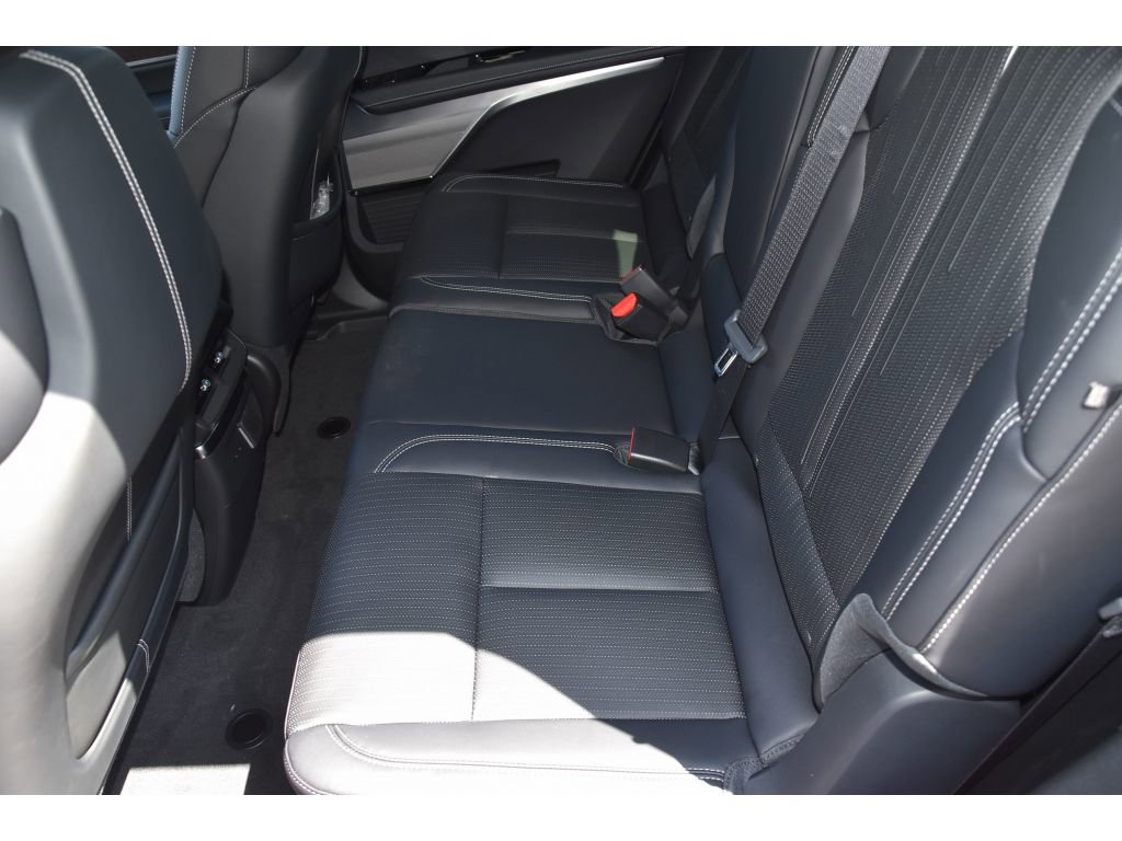 New 2026 Cadillac Vistiq Sport image 15