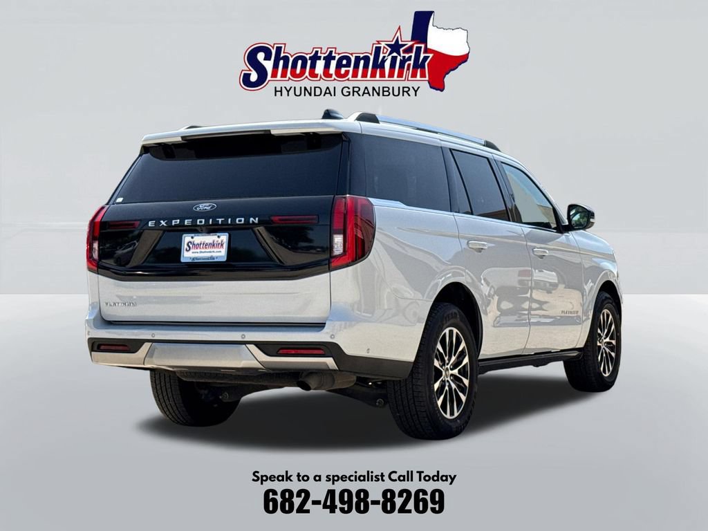 Used 2025 Ford Expedition Platinum AWD/4WD image 6