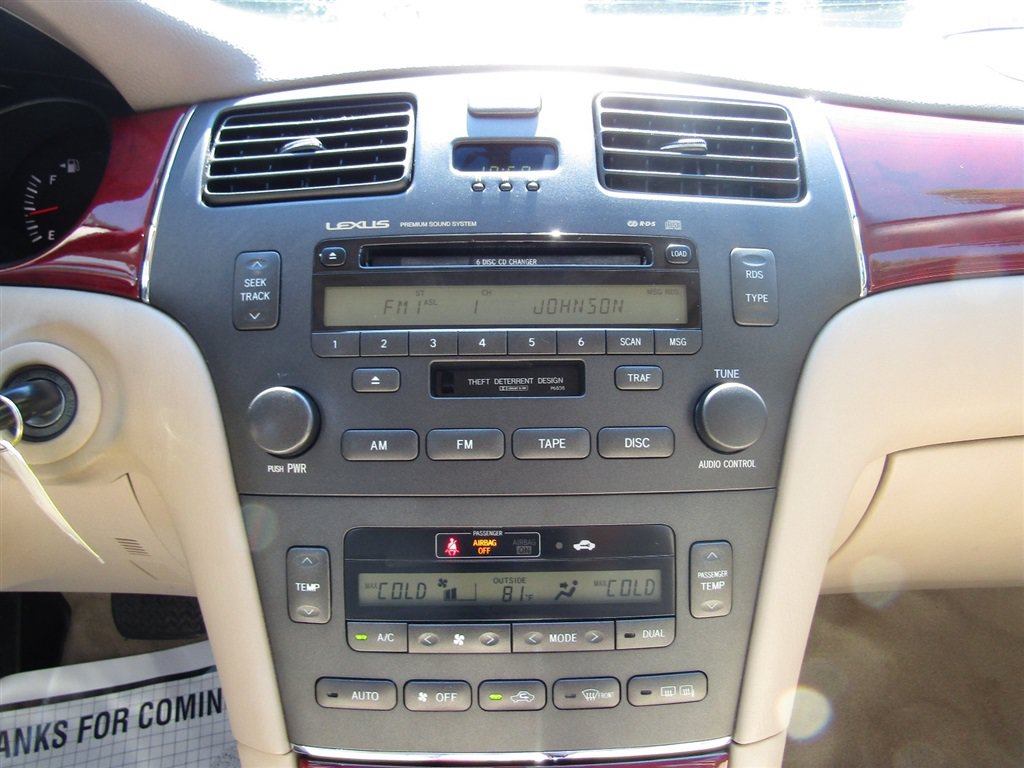 Used 2004 Lexus ES 330 FWD image 27