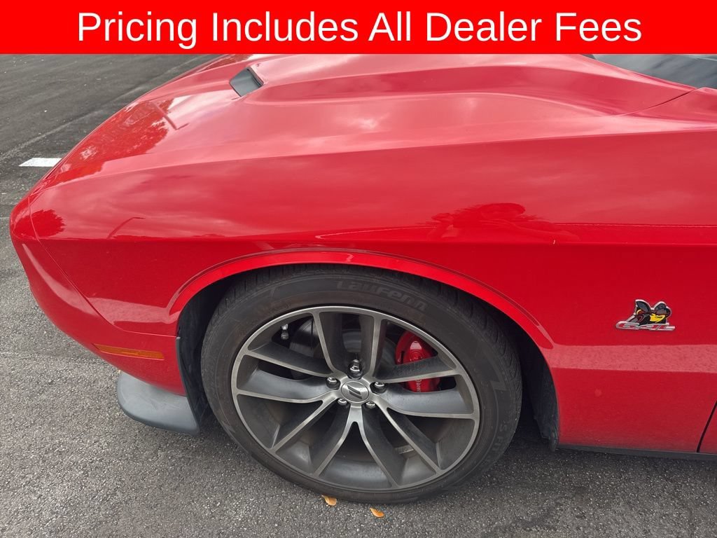 Used 2018 Dodge Challenger R/T Scat Pack RWD image 10